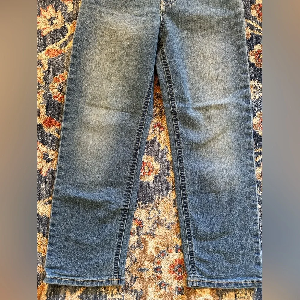 Osh Kosh kids blue denim classic style jeans size 6 regular adjustable waist